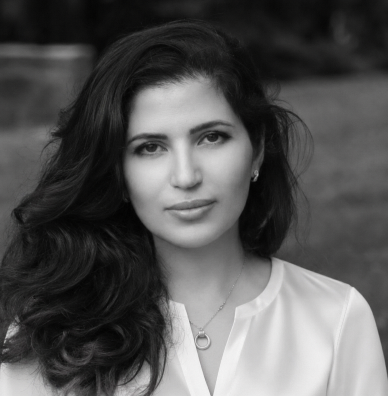 Houda Latrach, Customer Experience and Strategy Advisor